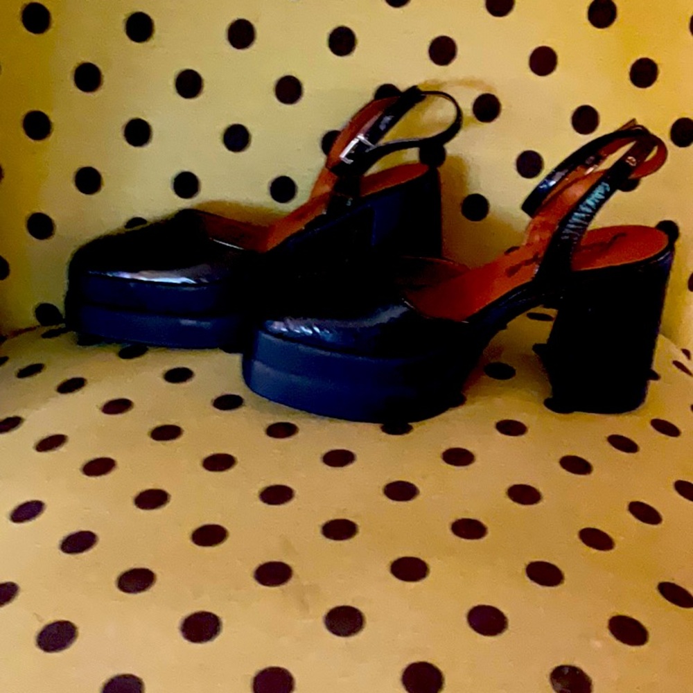 Platform shoes